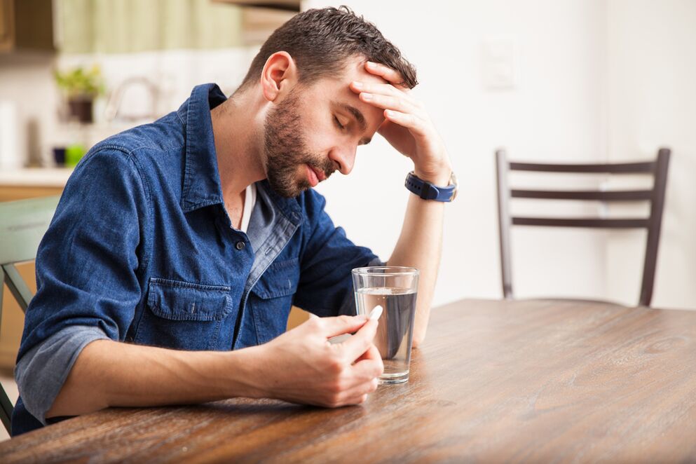 Anti -inflammatory and non -—steroid drugs for the treatment of prostatitis in a man